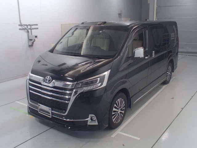 Import and buy TOYOTA GRANACE 2020 from Japan to Nairobi, Kenya