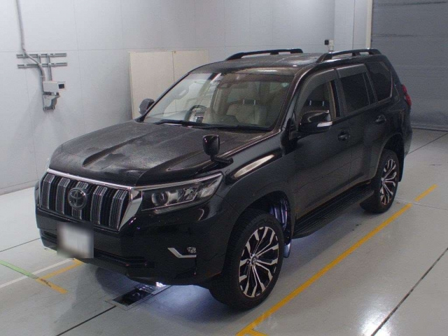 Import and buy TOYOTA LAND CRUISER PRADO 2017 from Japan to Nairobi, Kenya