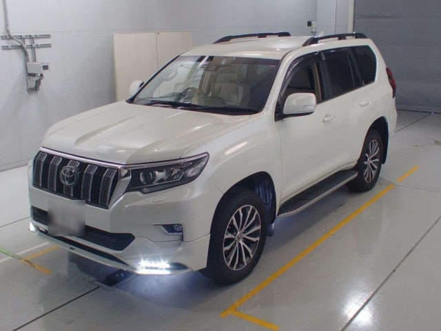 Import and buy TOYOTA LAND CRUISER PRADO 2018 from Japan to Nairobi, Kenya