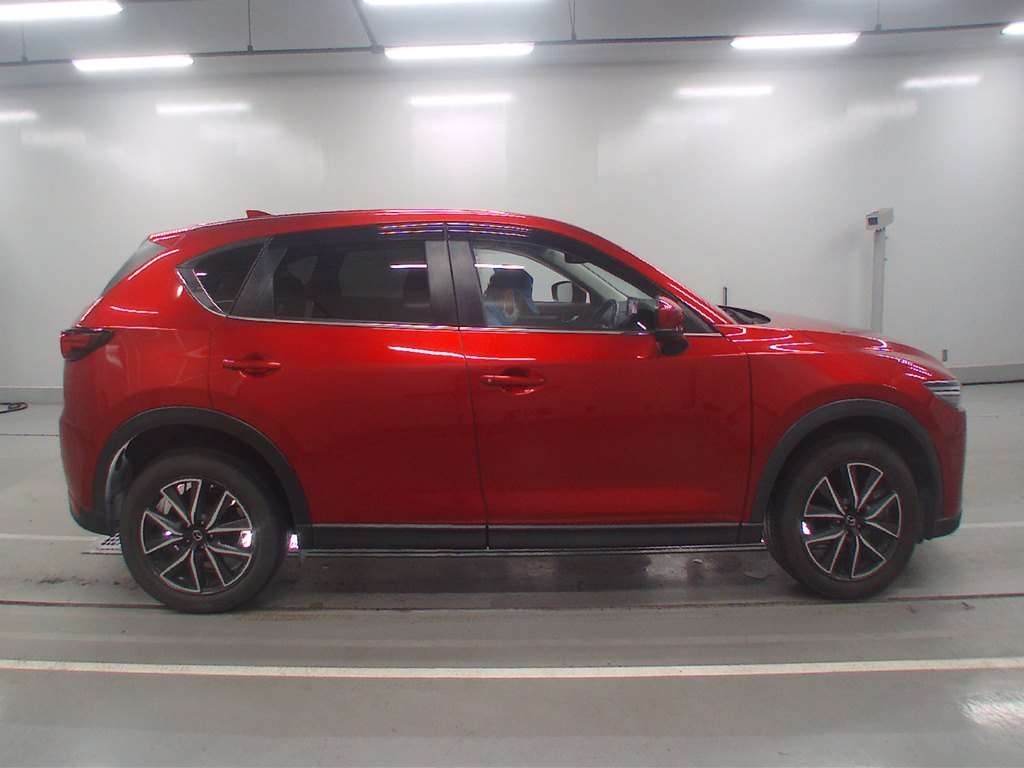 Import and buy MAZDA CX-5 2017 from Japan to Nairobi, Kenya