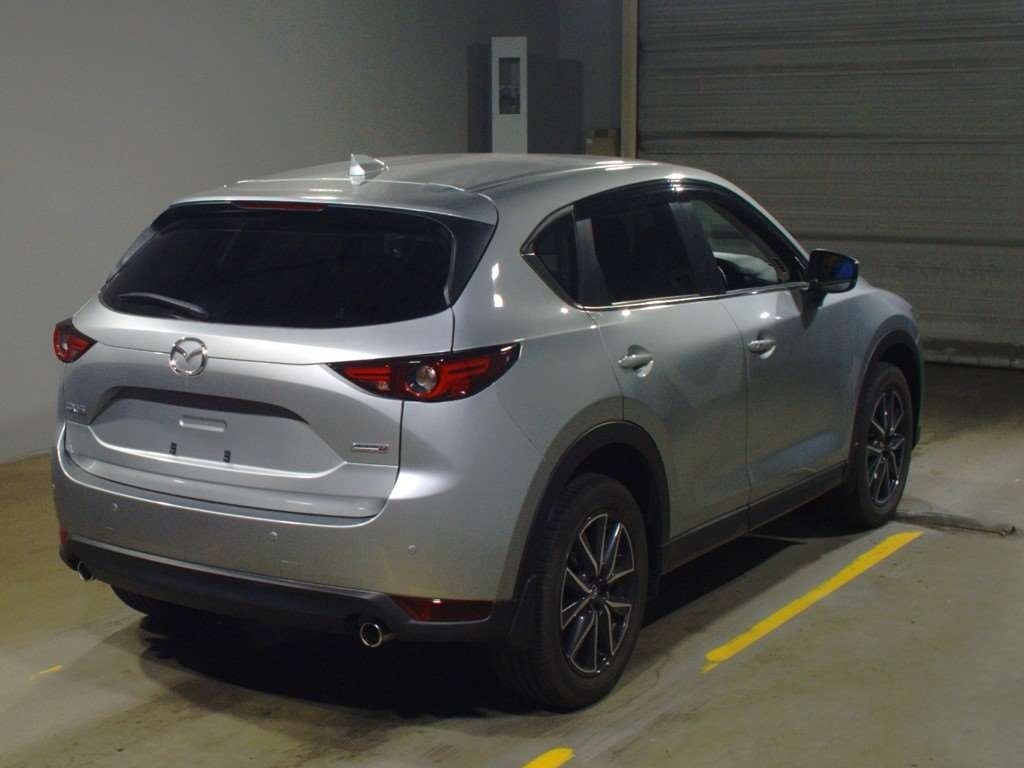 Import and buy MAZDA CX-5 2017 from Japan to Nairobi, Kenya