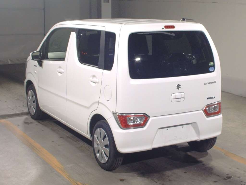 Import and buy SUZUKI WAGON R 2017 from Japan to Nairobi, Kenya