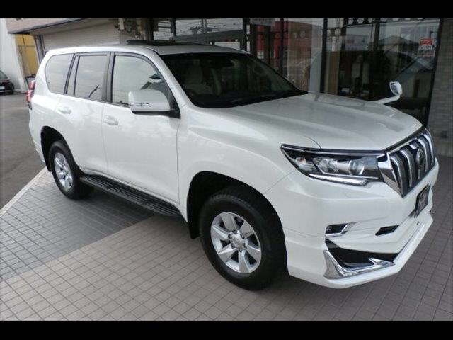 Import and buy TOYOTA LAND CRUISER PRADO 2019 from Japan to Nairobi, Kenya