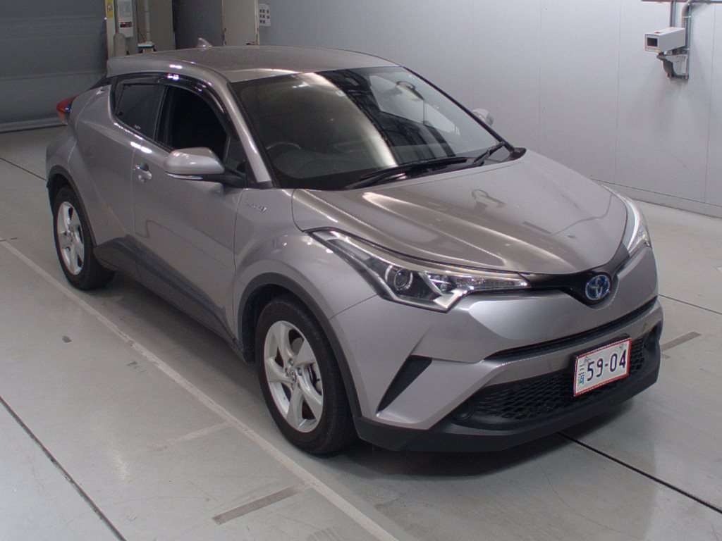 Import and buy TOYOTA C-HR 2017 from Japan to Nairobi, Kenya