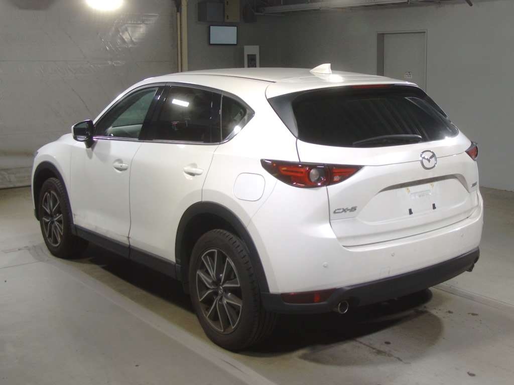 Import and buy MAZDA CX-5 2018 from Japan to Nairobi, Kenya