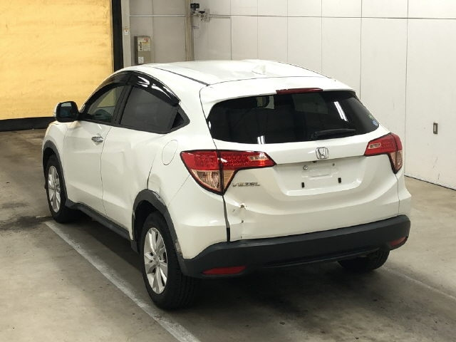 Import and buy HONDA VEZEL 2017 from Japan to Nairobi, Kenya