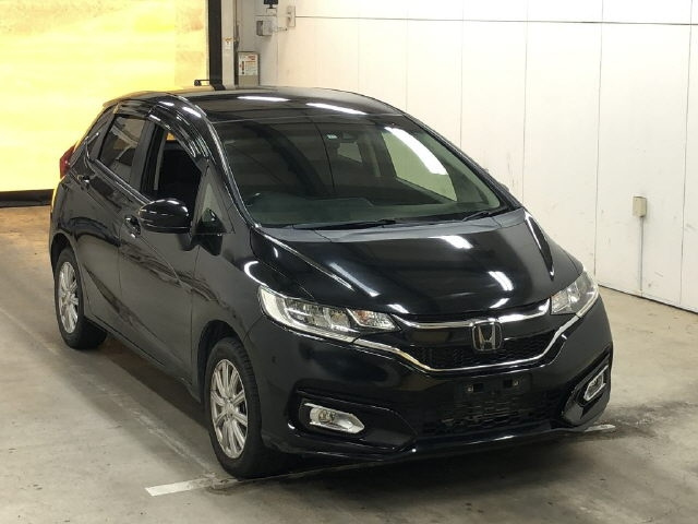 Import and buy HONDA FIT 2017 from Japan to Nairobi, Kenya