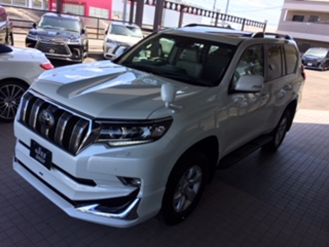 Import and buy TOYOTA LAND CRUISER PRADO 2018 from Japan to Nairobi, Kenya