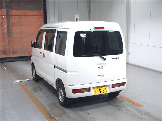 Import and buy DAIHATSU HIJET VAN 2017 from Japan to Nairobi, Kenya