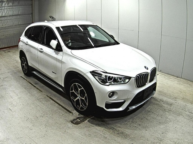 Import and buy BMW X1 2018 from Japan to Nairobi, Kenya