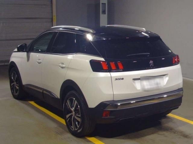 Import and buy PEUGEOT 3008 2017 from Japan to Nairobi, Kenya