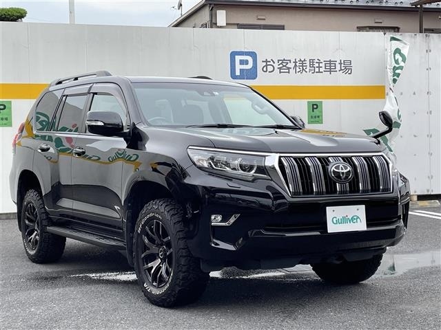 Import and buy TOYOTA LAND CRUISER PRADO 2018 from Japan to Nairobi, Kenya