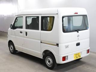 Import and buy NISSAN CLIPPER VAN 2017 from Japan to Nairobi, Kenya