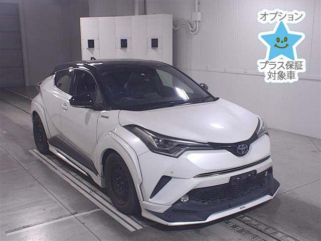 Import and buy TOYOTA C-HR 2017 from Japan to Nairobi, Kenya