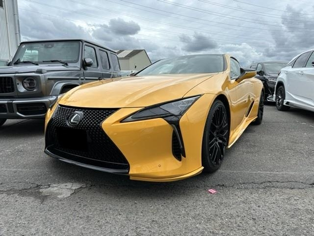 Import and buy LEXUS LC 2017 from Japan to Nairobi, Kenya