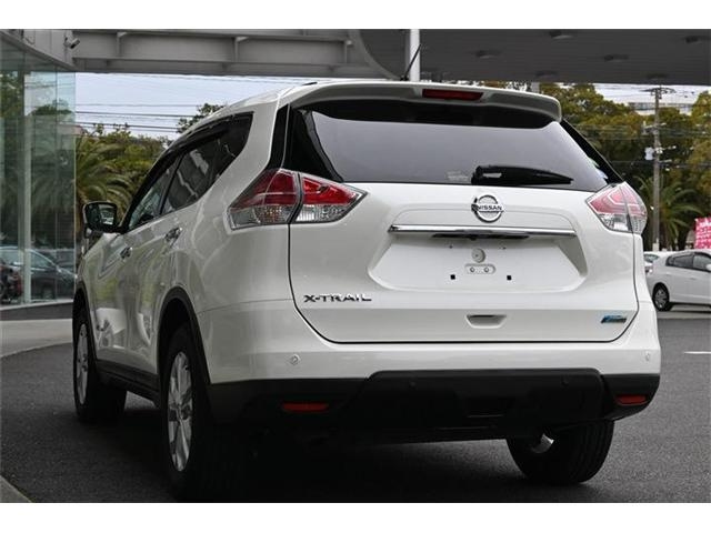 Import and buy NISSAN X-TRAIL 2017 from Japan to Nairobi, Kenya