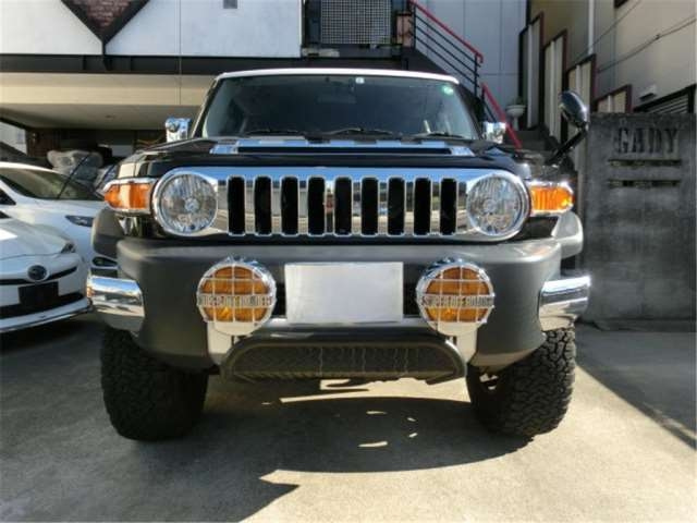 Import and buy TOYOTA FJ CRUISER 2017 from Japan to Nairobi, Kenya