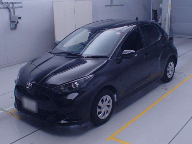 Import and buy TOYOTA YARIS 2022 from Japan to Nairobi, Kenya