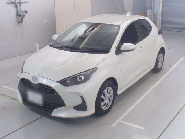 Import and buy TOYOTA YARIS 2021 from Japan to Nairobi, Kenya