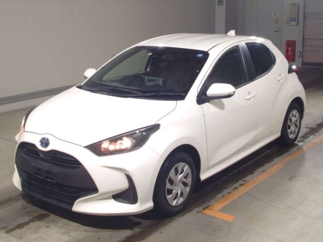 Import and buy TOYOTA YARIS 2021 from Japan to Nairobi, Kenya