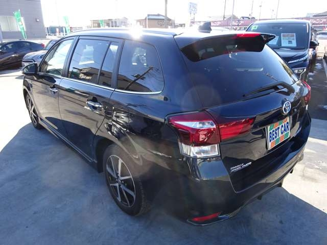 Import and buy TOYOTA COROLLA FIELDER 2018 from Japan to Nairobi, Kenya