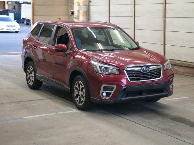 Import and buy SUBARU FORESTER 2018 from Japan to Nairobi, Kenya