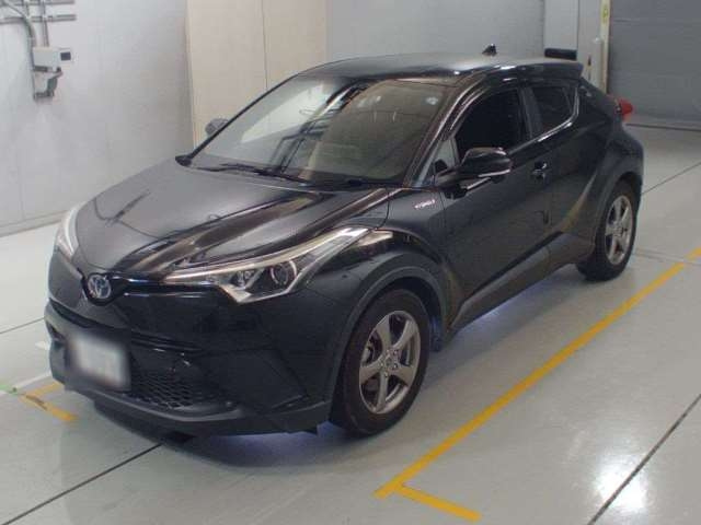 Import and buy TOYOTA C-HR 2017 from Japan to Nairobi, Kenya