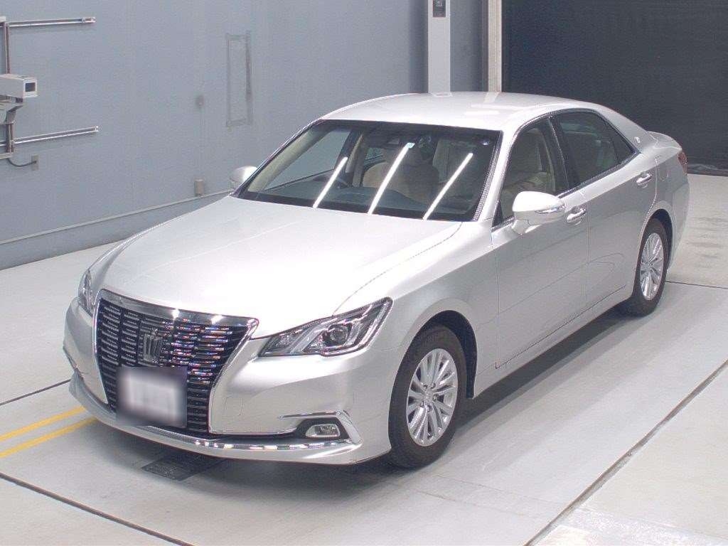 Import and buy TOYOTA CROWN 2017 from Japan to Nairobi, Kenya