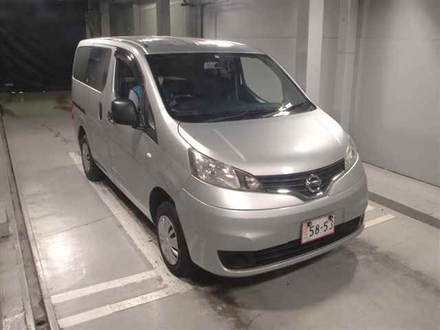 Import and buy NISSAN NV200 2019 from Japan to Nairobi, Kenya