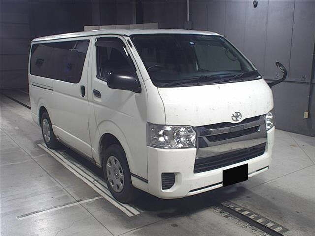 Import and buy TOYOTA HIACE 2018 from Japan to Nairobi, Kenya