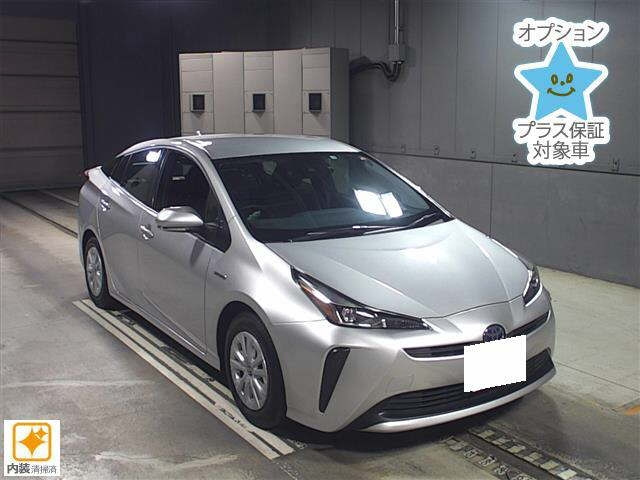 Import and buy TOYOTA PRIUS 2019 from Japan to Nairobi, Kenya