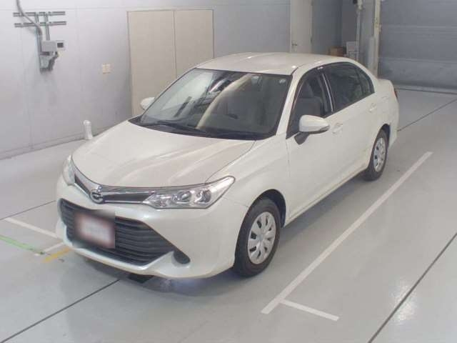 Import and buy TOYOTA COROLLA AXIO 2017 from Japan to Nairobi, Kenya