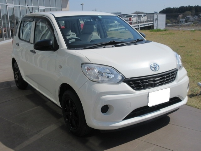 Import and buy TOYOTA PASSO 2017 from Japan to Nairobi, Kenya