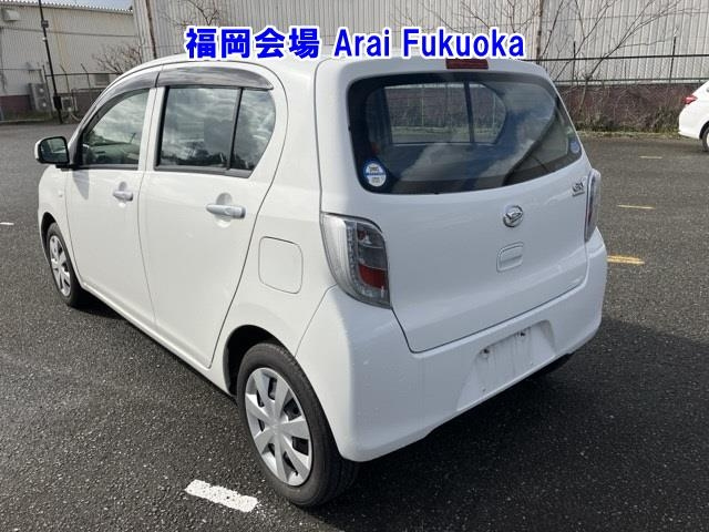 Import and buy DAIHATSU MIRA E S 2017 from Japan to Nairobi, Kenya