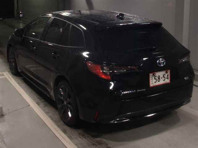 Import and buy TOYOTA COROLLA TOURING 2021 from Japan to Nairobi, Kenya