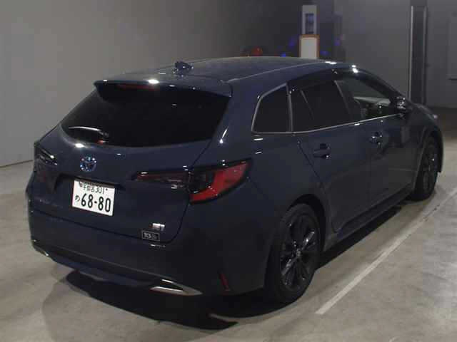 Import and buy TOYOTA COROLLA TOURING 2023 from Japan to Nairobi, Kenya