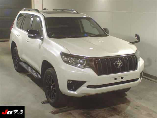 Import and buy TOYOTA LAND CRUISER PRADO 2021 from Japan to Nairobi, Kenya