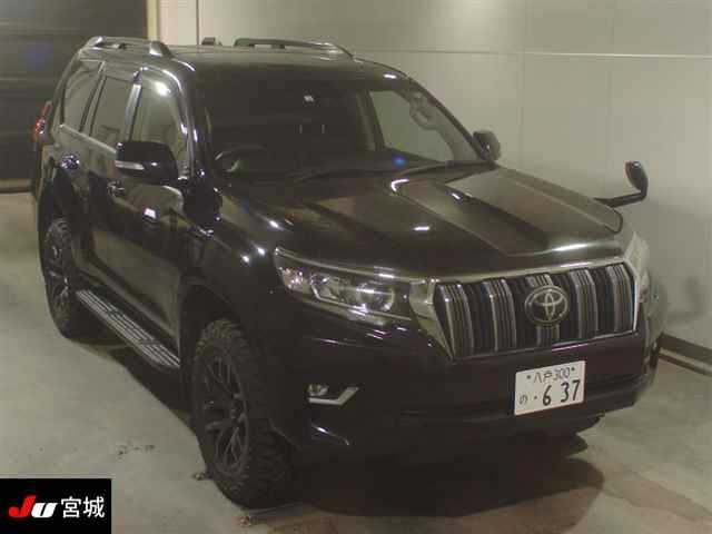 Import and buy TOYOTA LAND CRUISER PRADO 2018 from Japan to Nairobi, Kenya