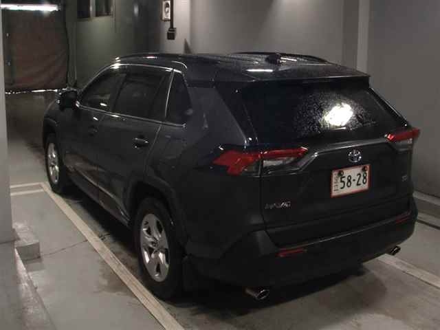 Import and buy TOYOTA RAV4 2021 from Japan to Nairobi, Kenya