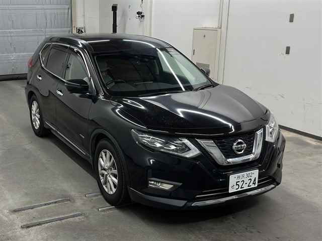 Import and buy NISSAN X-TRAIL 2018 from Japan to Nairobi, Kenya