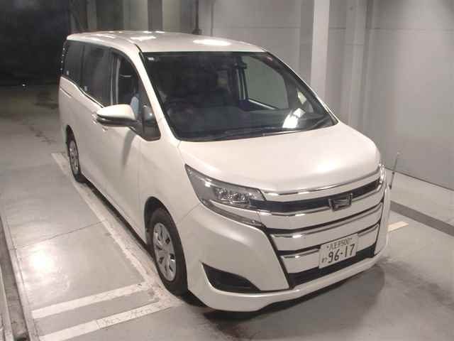 Import and buy TOYOTA NOAH 2020 from Japan to Nairobi, Kenya