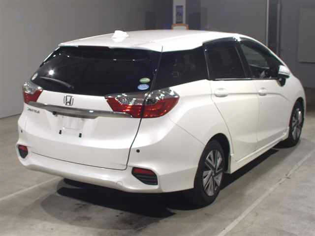 Import and buy HONDA SHUTTLE 2017 from Japan to Nairobi, Kenya