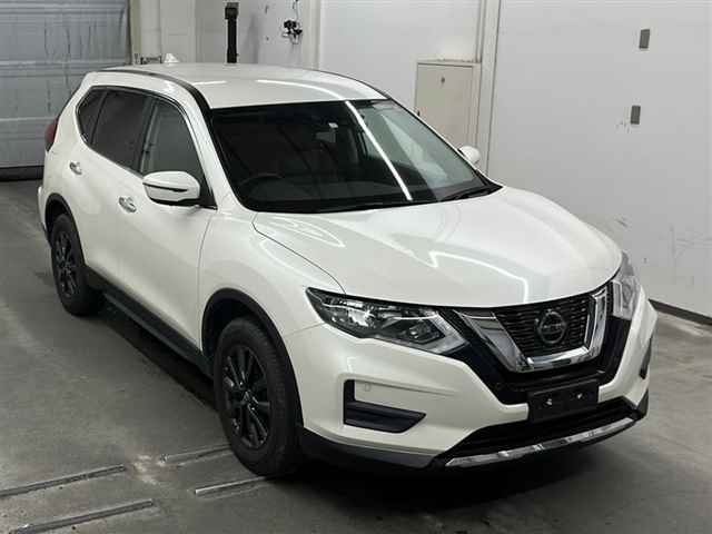 Import and buy NISSAN X-TRAIL 2021 from Japan to Nairobi, Kenya