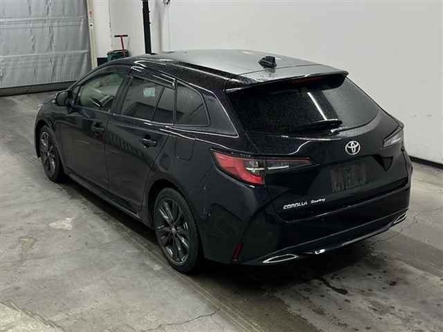 Import and buy TOYOTA COROLLA TOURING 2020 from Japan to Nairobi, Kenya