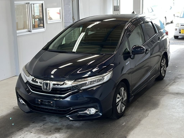 Import and buy HONDA SHUTTLE 2018 from Japan to Nairobi, Kenya