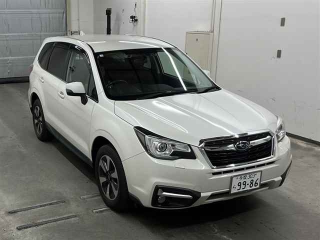 Import and buy SUBARU FORESTER 2018 from Japan to Nairobi, Kenya