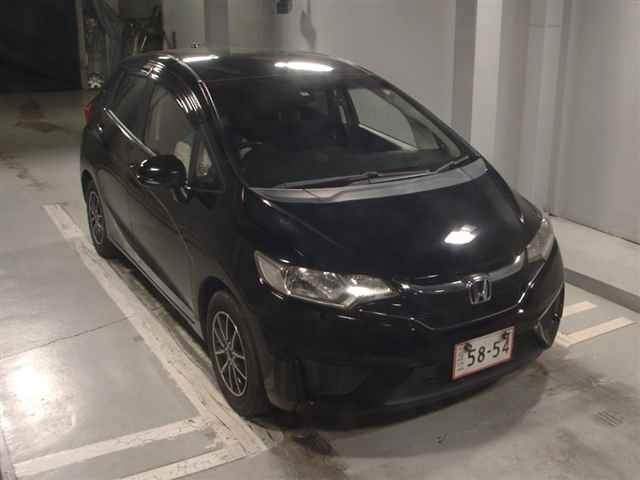 Import and buy HONDA FIT 2017 from Japan to Nairobi, Kenya