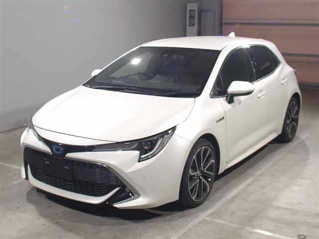 Import and buy TOYOTA COROLLA SPORT 2018 from Japan to Nairobi, Kenya