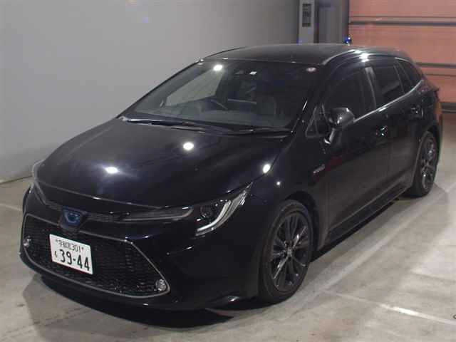 Import and buy TOYOTA COROLLA TOURING 2020 from Japan to Nairobi, Kenya