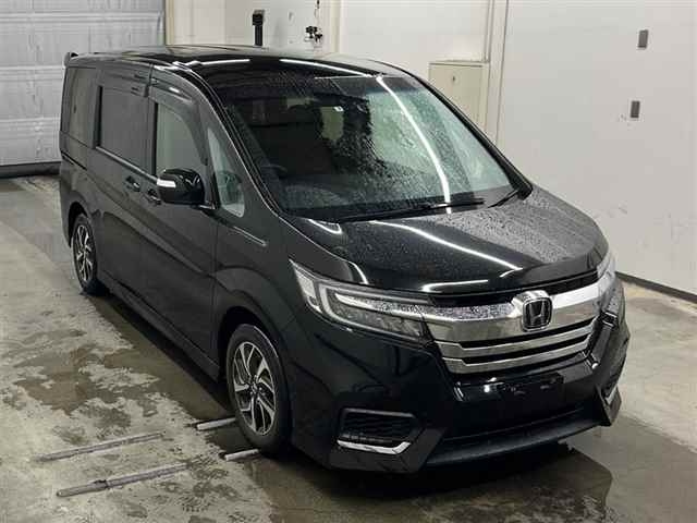 Import and buy HONDA STEP WAGON 2021 from Japan to Nairobi, Kenya